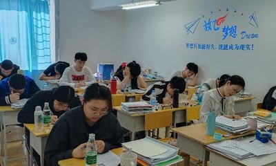 【哈尔滨高考辅导咨询服务】哈尔滨高考辅导学校_高考辅导机构调研-教育宝